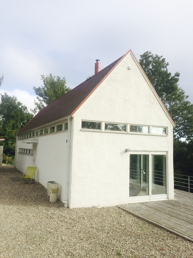 Det stora vita huset på Mellbybacken.